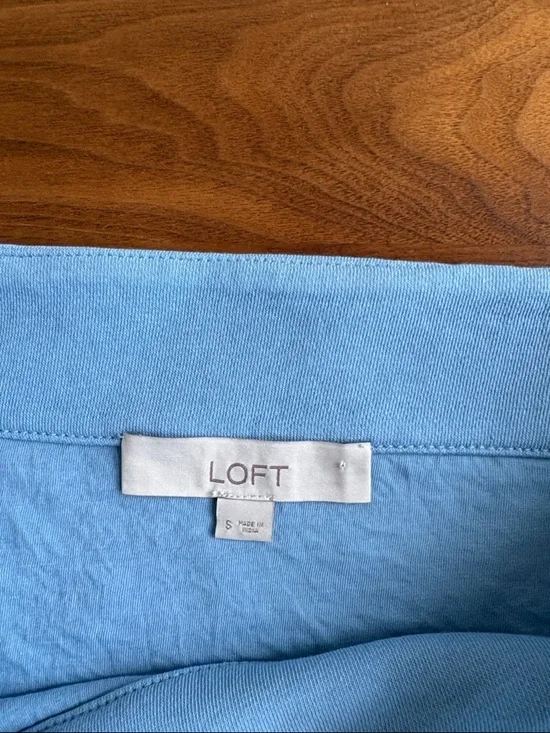 LOFT Muscle Bubble Hem Sweatshirt Allure Azul Size Small - Picture 5 of 7